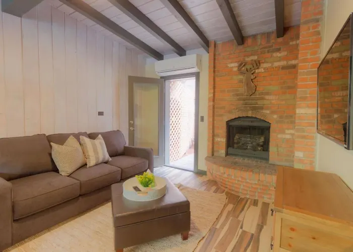 Destination Oak Creek 5 - With Shared Patio Holiday home